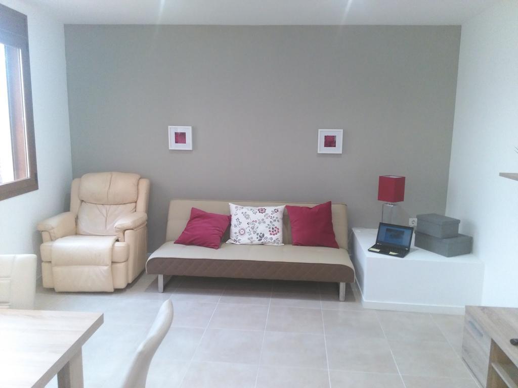 Cal Jordi, Fulleda Apartment Bagian luar foto