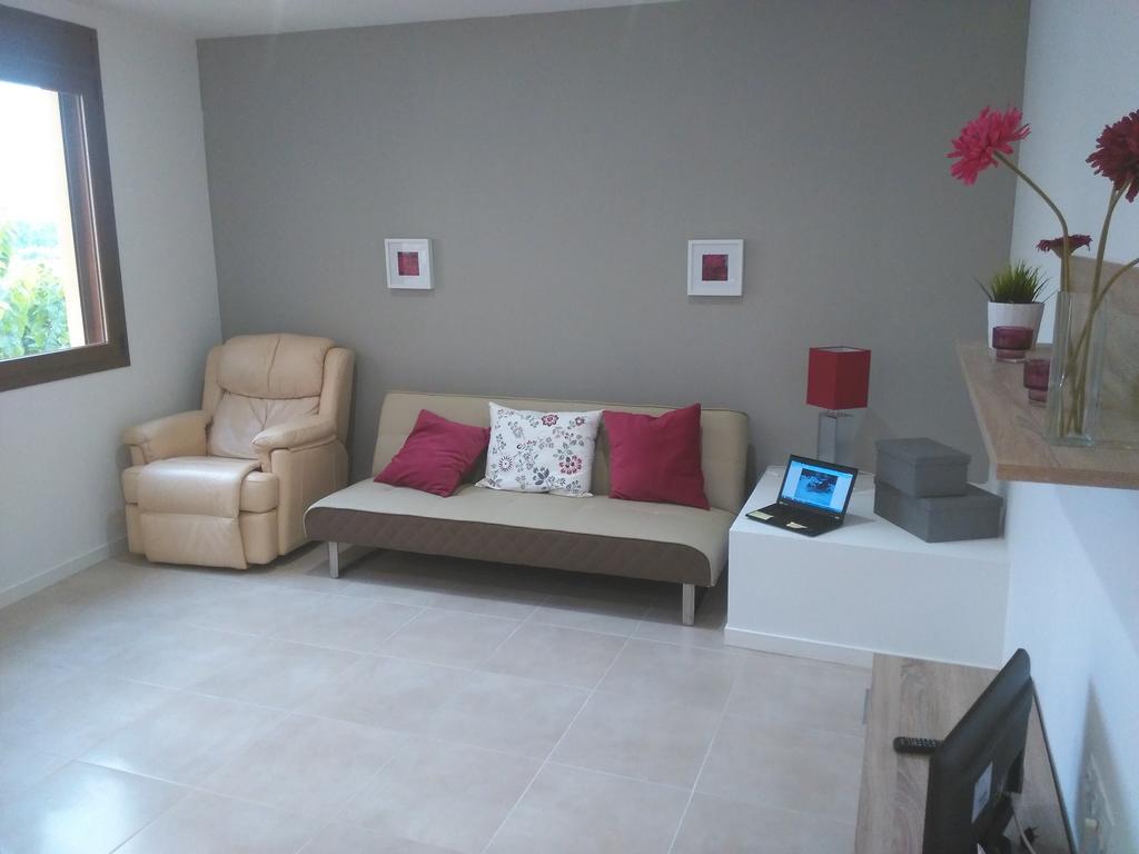 Cal Jordi, Fulleda Apartment Bagian luar foto