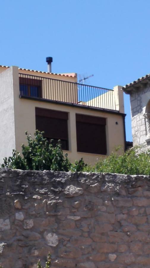 Cal Jordi, Fulleda Apartment Bagian luar foto